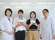 右から担当の村川みなみ先生､ 西尾さん､土居さん､渡辺ひろ美先生