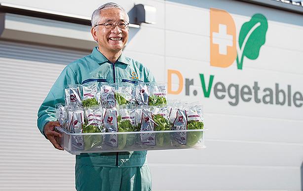 完全閉鎖型の植物工場「さぬき野菜工房」=多度津郡南鴨の四国計測工業本社