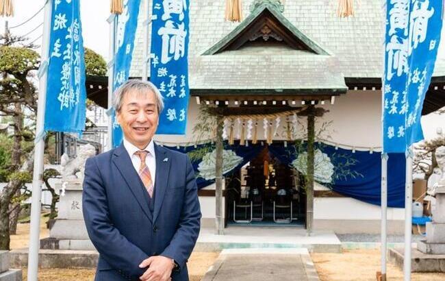 創立記念の神事が行われた塩釜神社＝5月12日、坂出市林田町