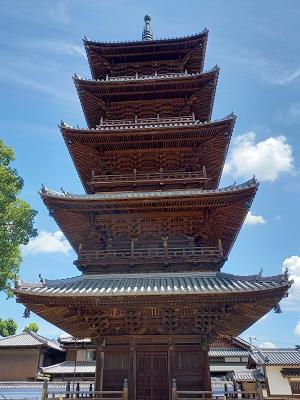 本誌読者から薦められて訪れた 本山寺の五重塔