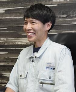 生産本部 製造部 濵岡 凌さん(坂出商業高校出身)