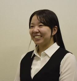 管理本部 井上 幸さん(高松西高校出身)