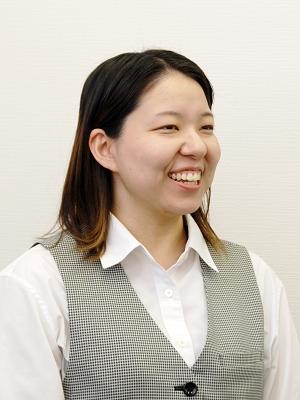 管理本部総務グループ 井上 幸さん(高松西高校出身)