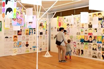 かがわ絵顔プロジェクトの展示