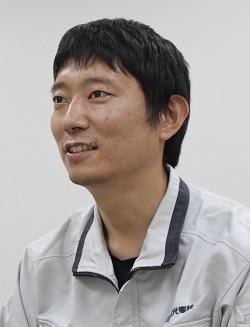 技術課フィールドサービス係 福崎 彰仁さん(多度津高校出身)