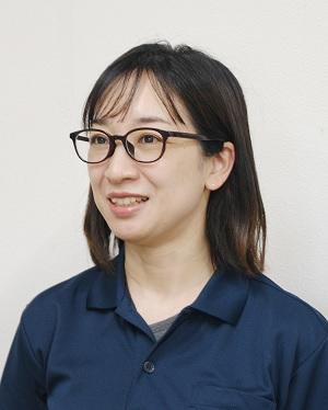 品質管理課 主任　小禄優美さん（高知・清水高校出身）