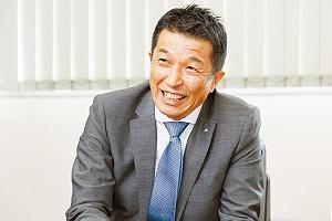 クリーニングはサービス業 サービス業はやっぱり“人”なんです