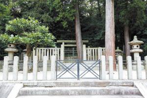 崇徳上皇の墓「白峯御陵」=坂出市青海町