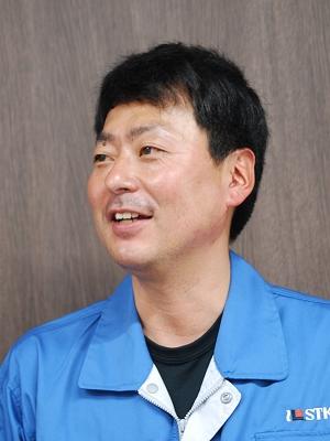 電着塗装課 課長 上田 英吾さん(丸亀城西高校出身)
